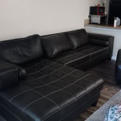 Leather Sofa Mint Condition 