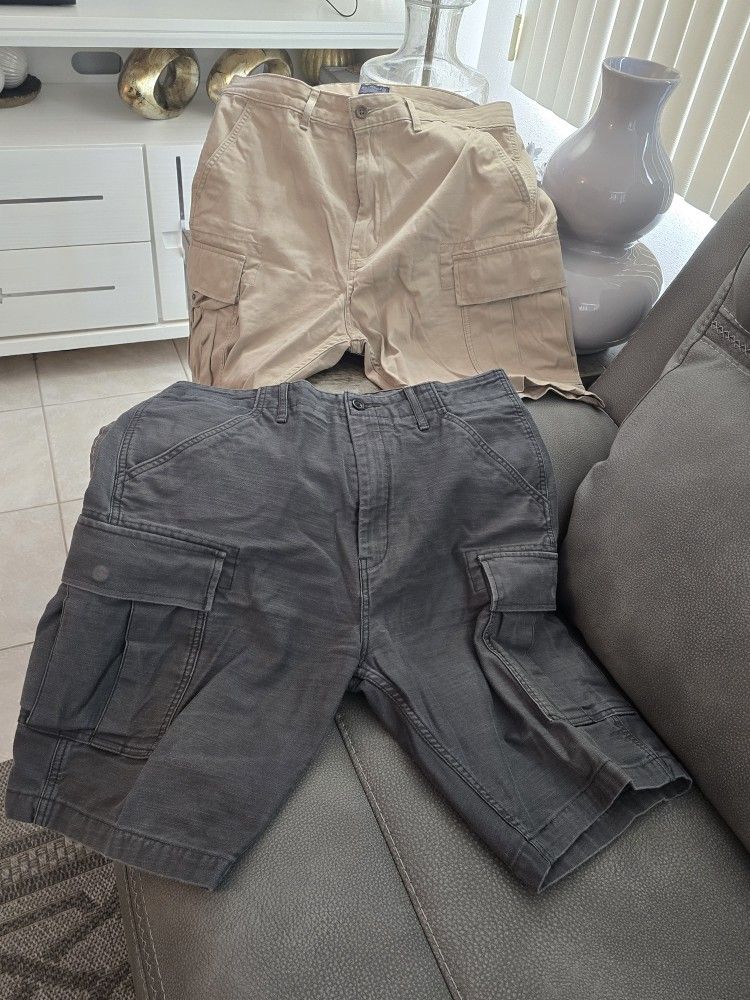 Two pairs of Levis Cargo Shorts Men's 34 Cotton Casual Flat Front