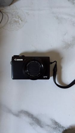 Canon G7X Camera