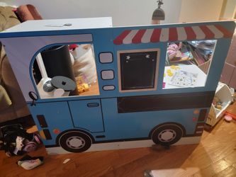 Kids Play Ice Cream Truck
