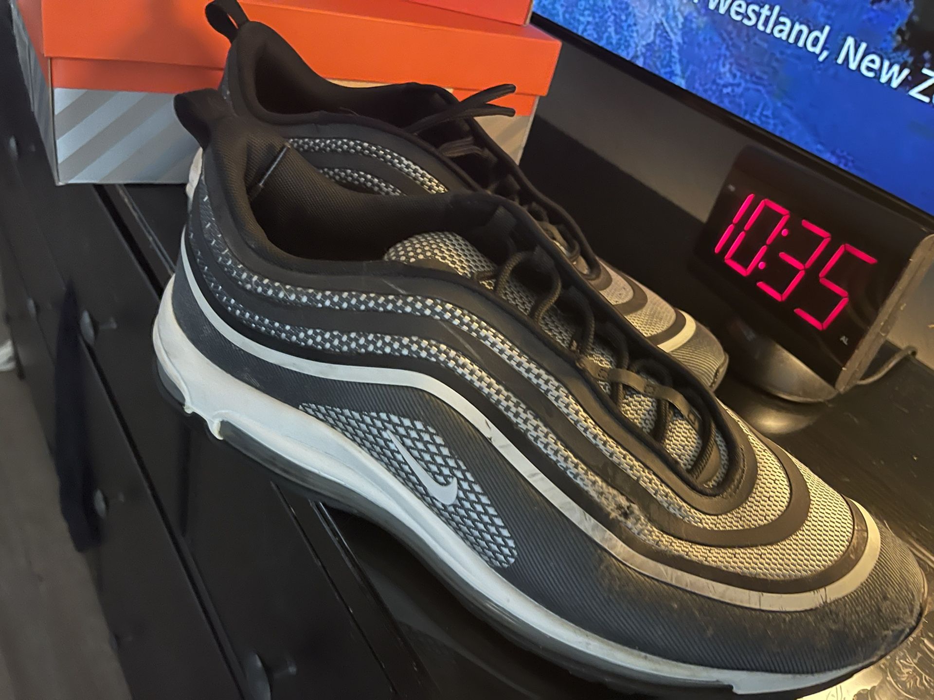 Nike Air Max 97 Ultra 17 Black Pure Platinum Size 13