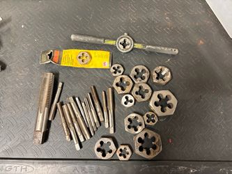 taps and dies set