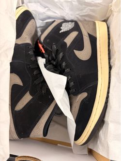 Nike air Jordan Mids 9.5