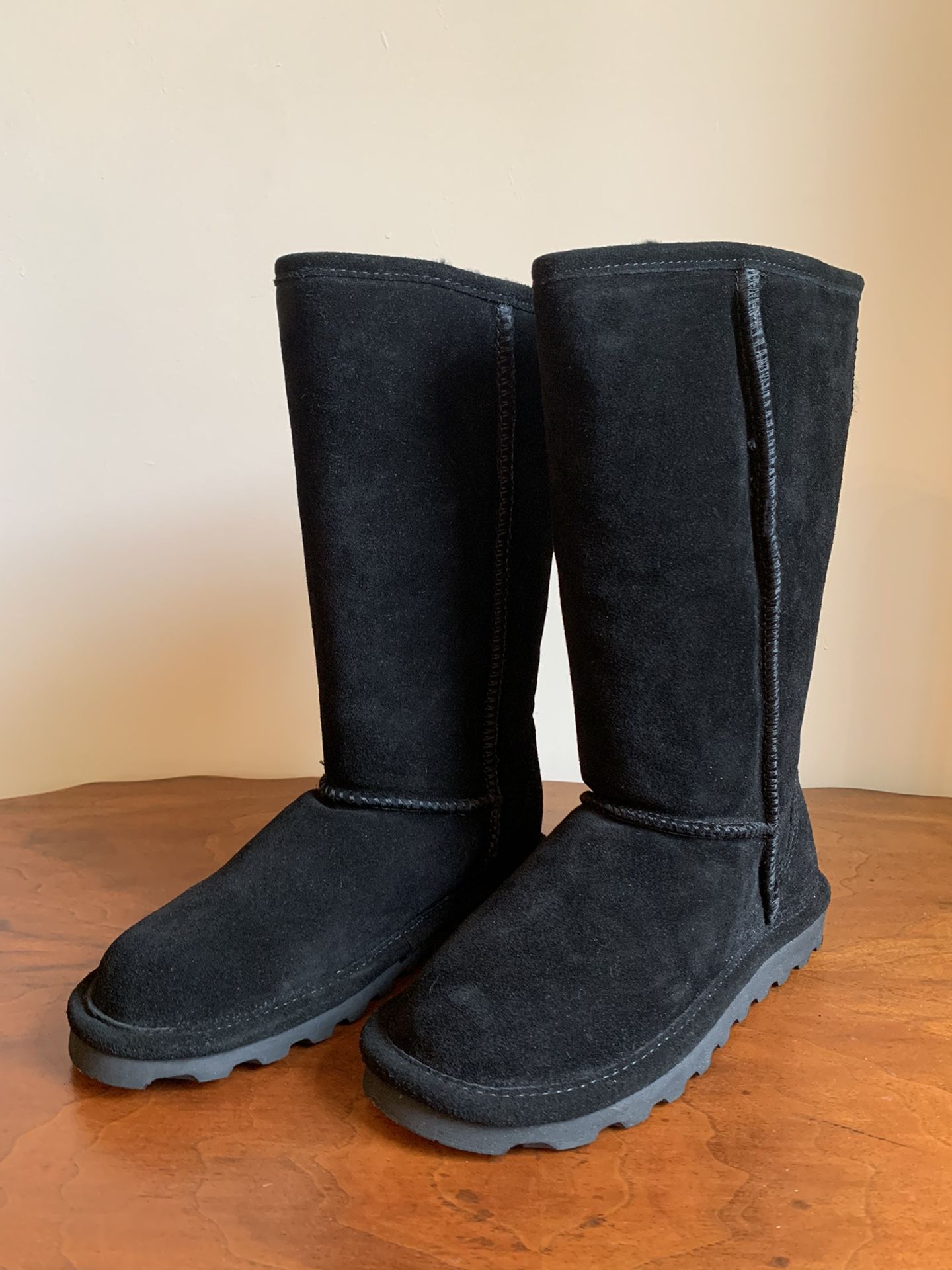 Bearpaw Tall Pair Of Black Boots Size 7 (new with tags)