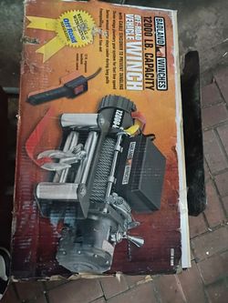 NEW NEVER USED WINCH 65FT CABLE READY TO USE $300