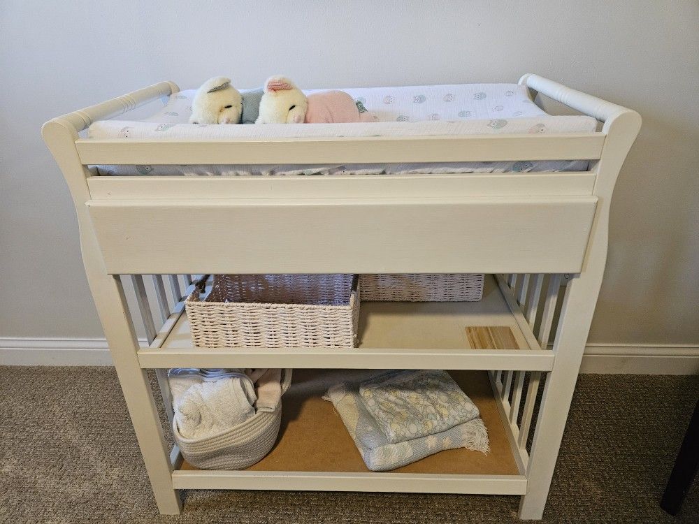 Solid Baby Changing Table