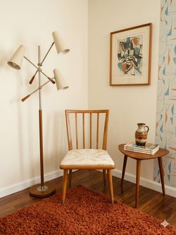 Vintage Northwest Chair Co. MCM Mid-Century Modern '50s Accent Desk Dining Chair

You don’t just sit in a chair like this. You arrive