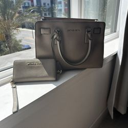 Michael Kors Purse And Wallet 
