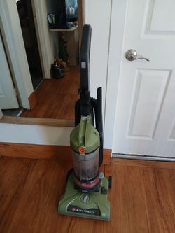 Hoover vacuum