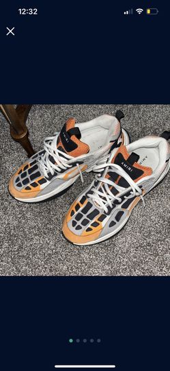 Amiri Runner