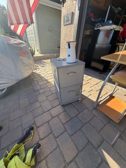 File cabinet with key
