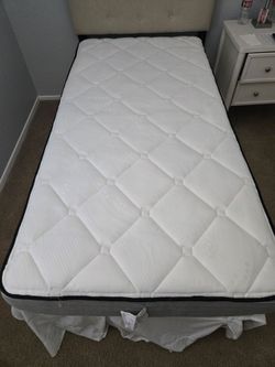 Twin bed