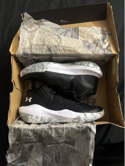 Under Armour us gs jet 21 SIZE 7