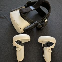Oculus Quest 2 with Vive Audio Strap & Original Strap