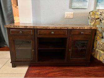Tv rack