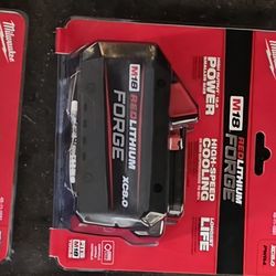 Milwaukee M18 8.0 Forge Battery