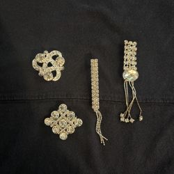 Brooches 