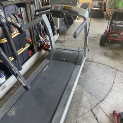 Life Fitness Treadmill $150