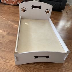 Med Size Dog Bed Wooden