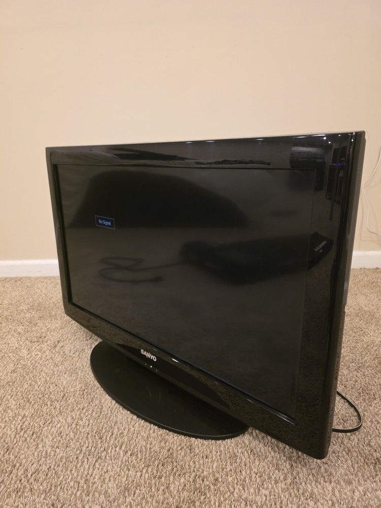 Black 32 Inc Sanyo Tv