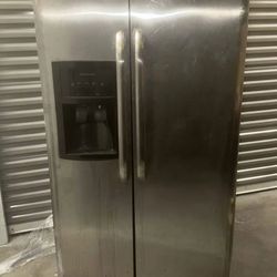 Side-by-Side Door refrigerator