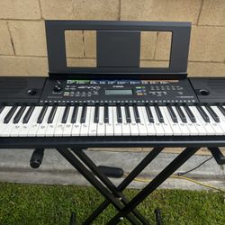 Piano Yamaha 