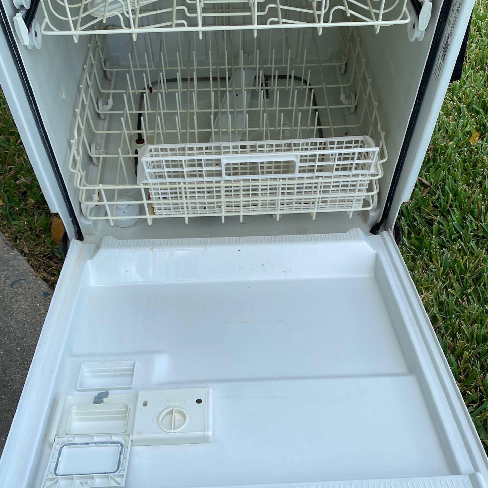 Frigidaire Dishwasher