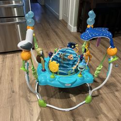 Baby Jumper / Activity Center 