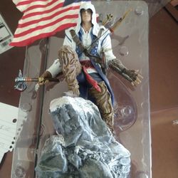 ASSASSIN'S CREED III CONNOR STATUE 