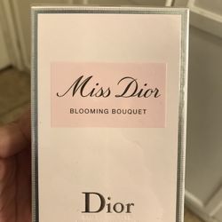 Miss Dior Blooming Bouquet