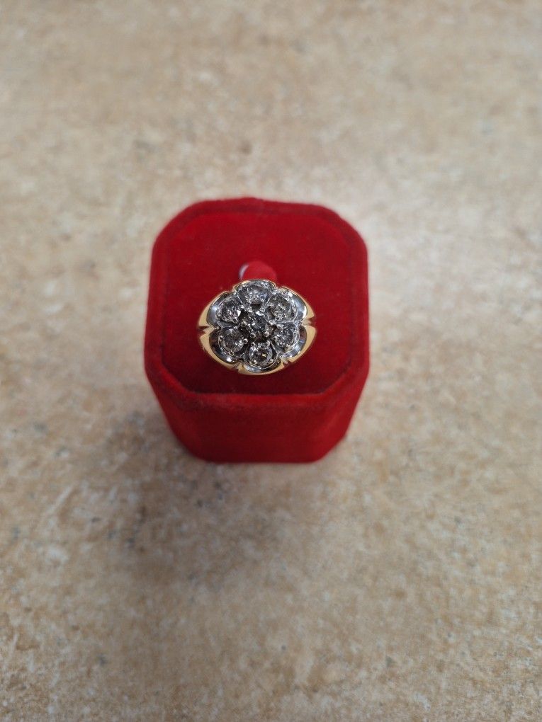10k Yellow Gold 7 Diamond Cluster Men's Ring