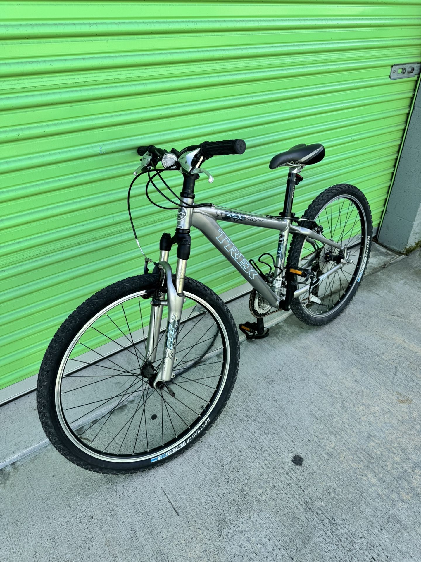 Trek 4300 Mountain Bike Small Frame