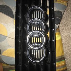 Front Grill Like New! For TT Quattro 
