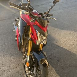 Suzuki GSX-S 1000 Cc