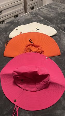 3 hats