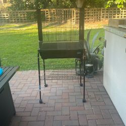 Birdcage-Like new Condition 