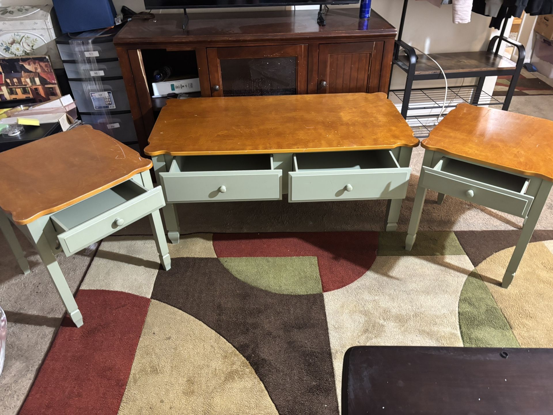 Coffee Table With Matching End Tables 