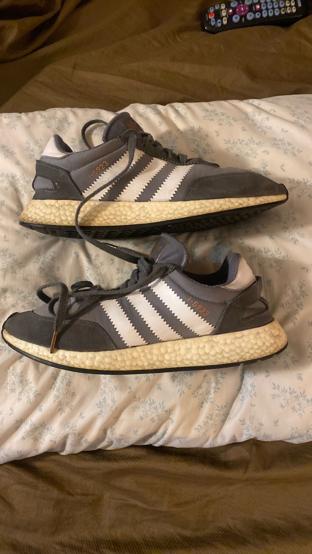 Adidas 1-5923 Size 11