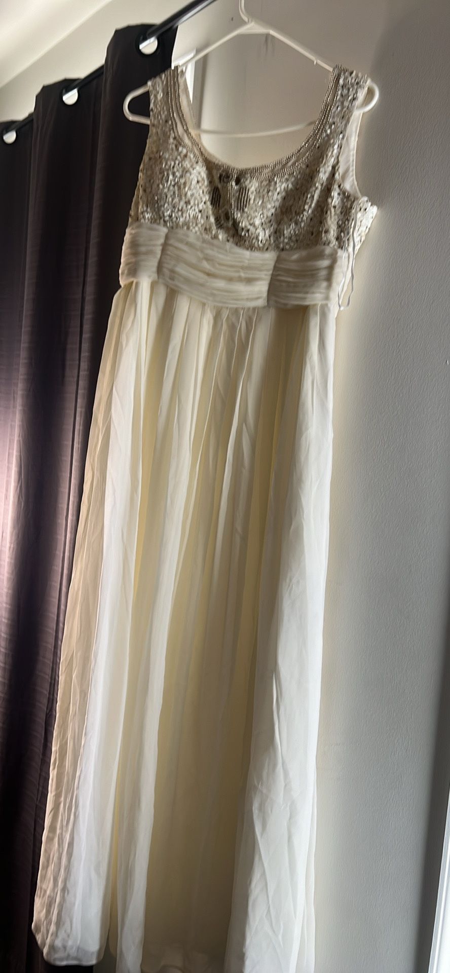 Bride’s Maid Gown