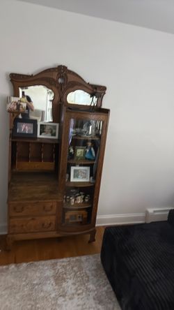 China cabinet
