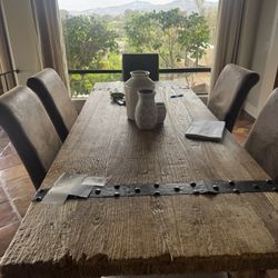 Dining Room Table 