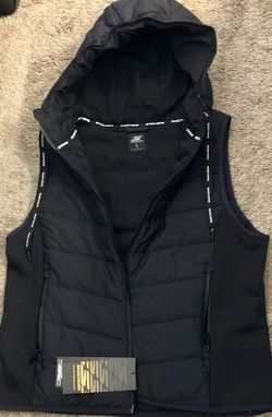 Skechers Performance>Elite Cozy Fit(Hooded Vest)