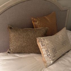 Decorative Custom Pillows 