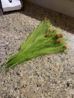 Christmas Tree Decorations, Furry Curly S with Red Balls