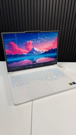Lenovo Legion 7i RTX 5070 Gaming Laptop