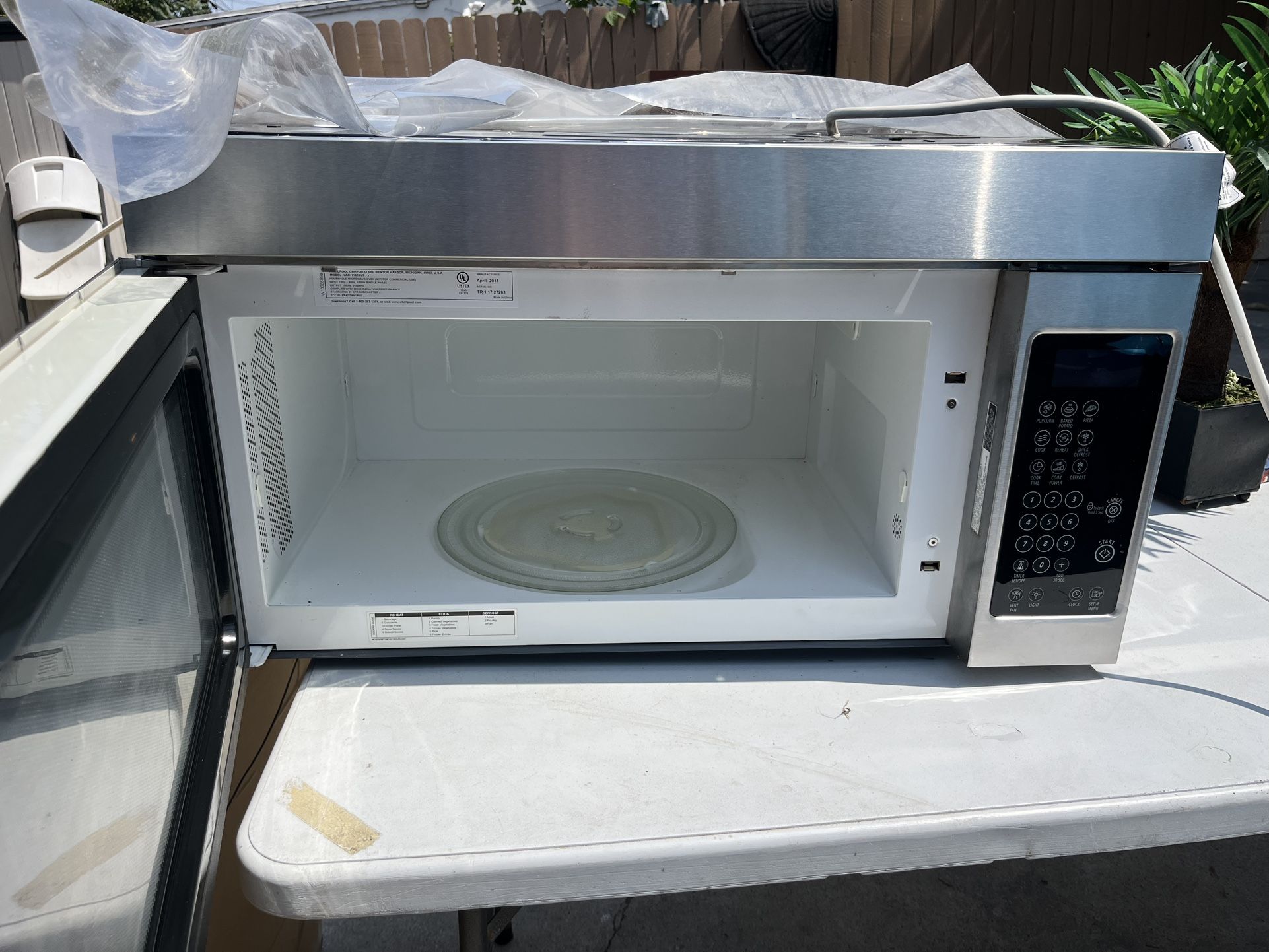 Hood Microwave