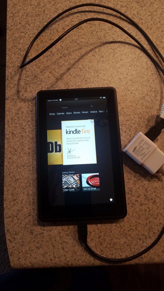 KINDLE FIRE WITH CHARGER