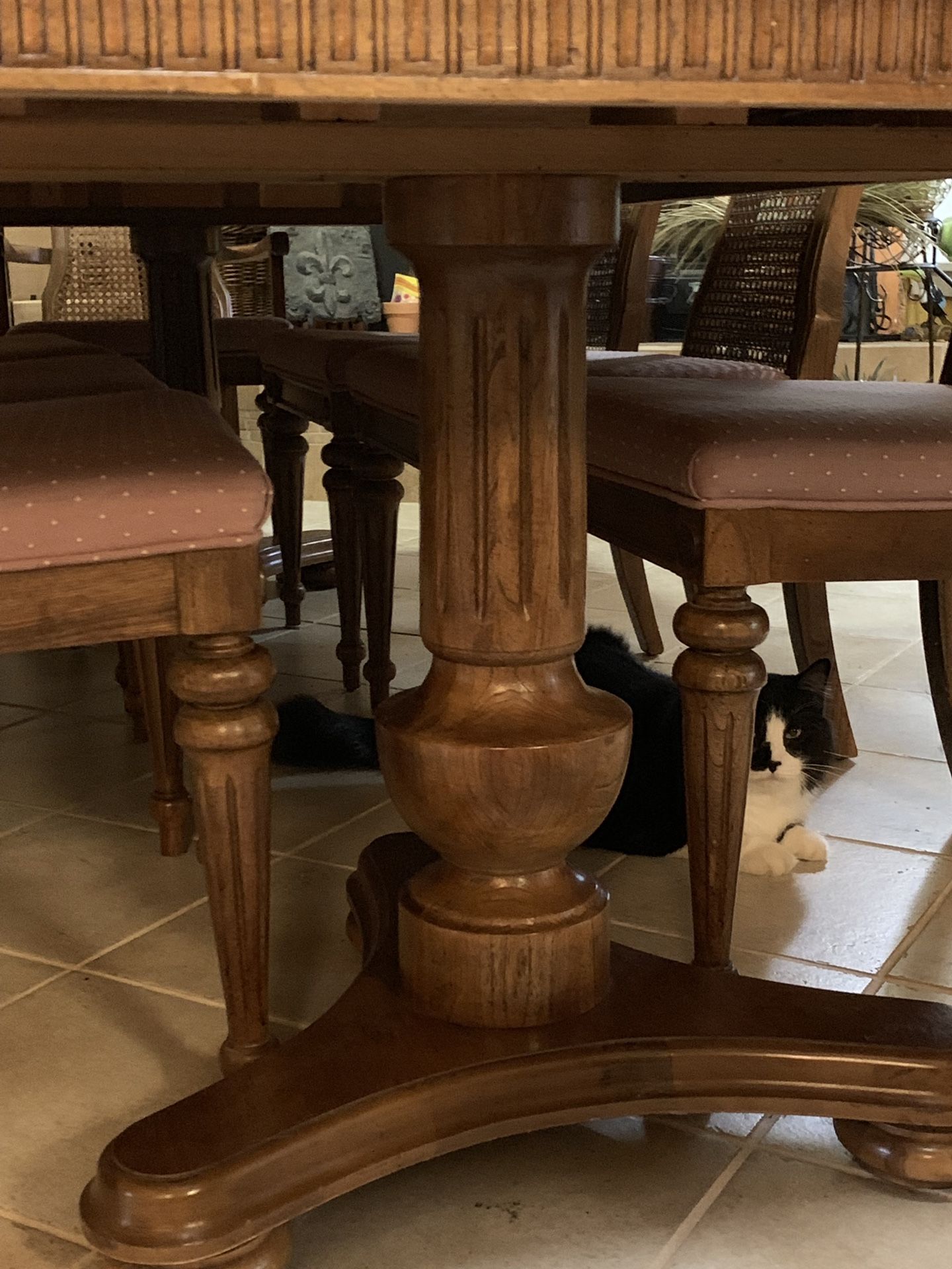 Expand this beautiful table from 68” to 104” with two (2) 18” leaves.