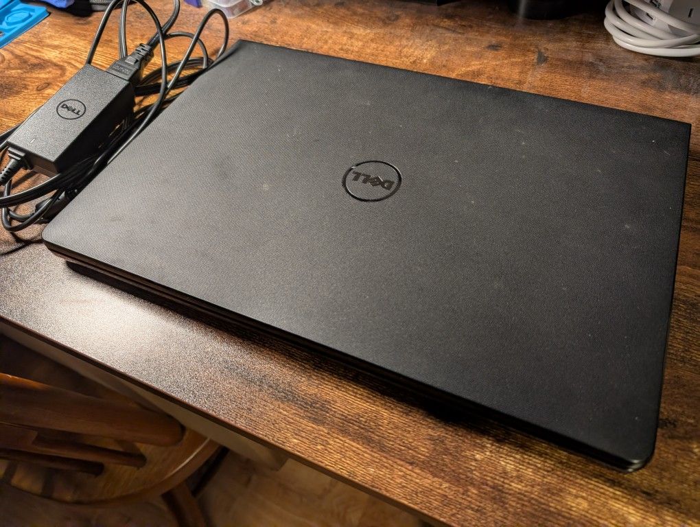 Dell 15 Laptop (Inspiron 3558)