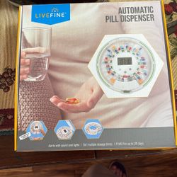 LIVE FINE AUTOMATIC PILL DISPENSER